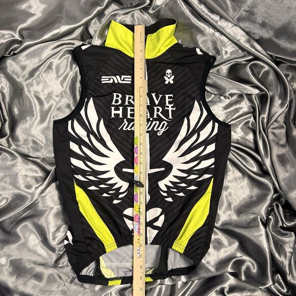 Betty Designs Braveheart Skull Wind Vest Small Full Zip Jersey Black Cycling NEW - Picture 12 of 13